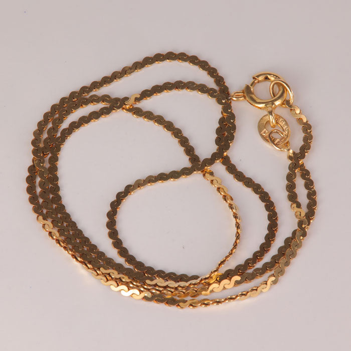 estate yellow gold serpentine chain