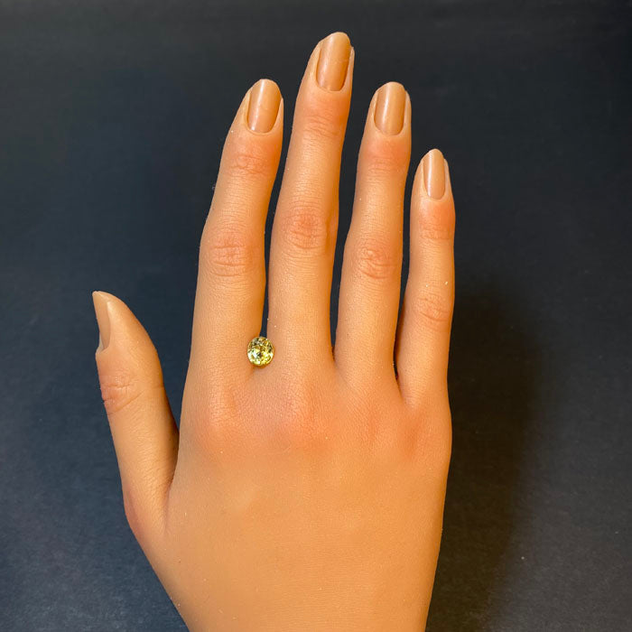 greenish yellow chrysoberyl gemstone