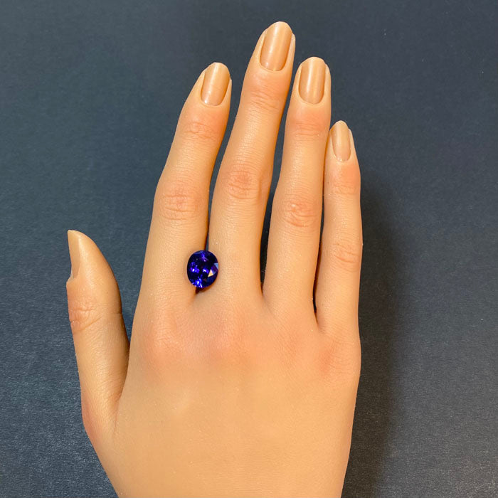 oval tanzanite blue violet