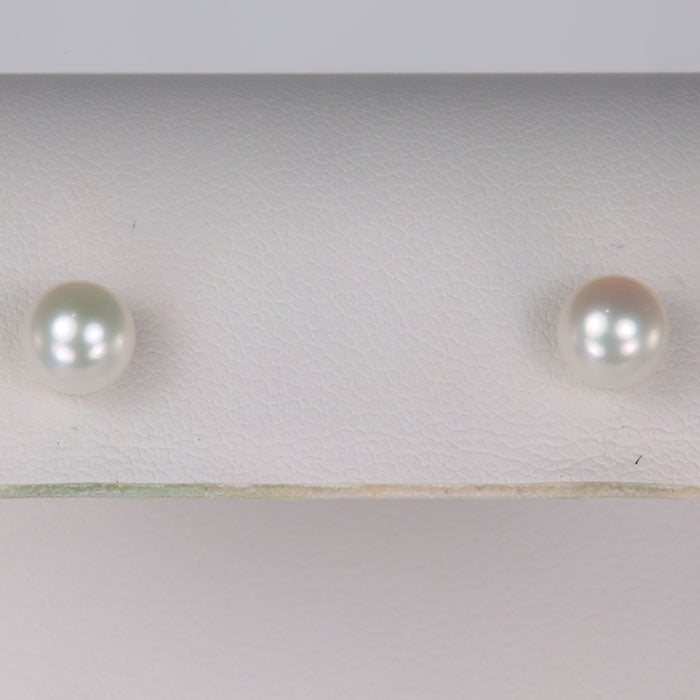 white gold akoya pearl stud earrings