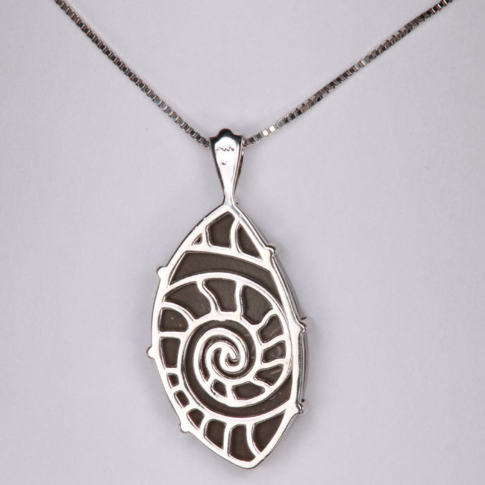 ammolite pendant freeform white gold