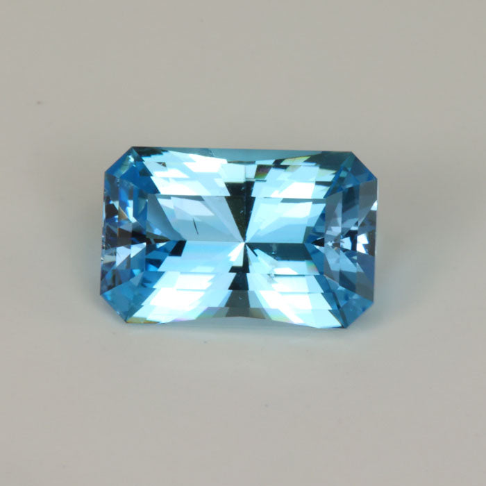 blue color aquamarine gemstone emerald cut barion style