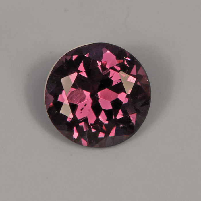 Color Change Garnet Round Cut 1.47 Carats