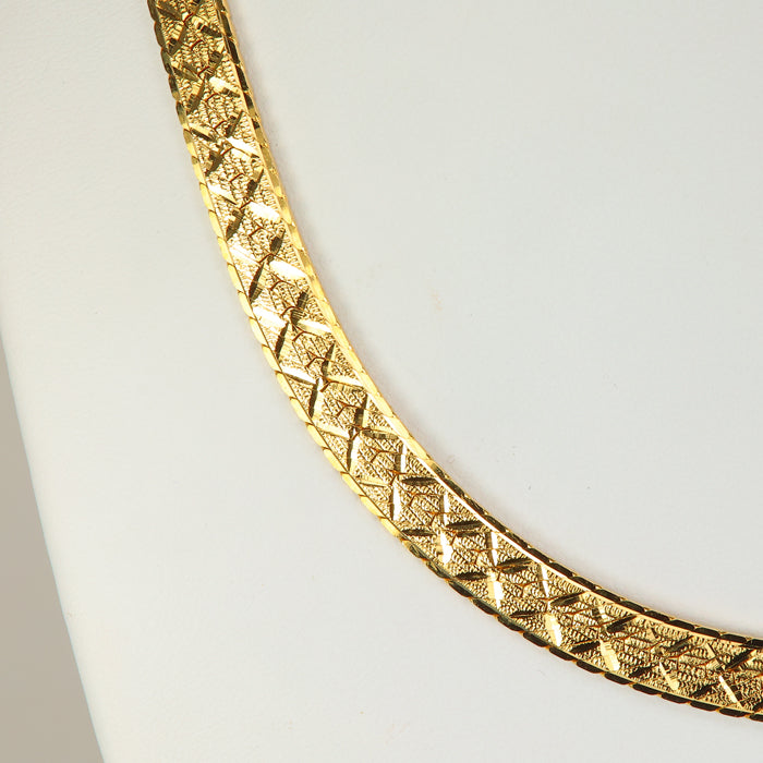 textured diamond cut necklace