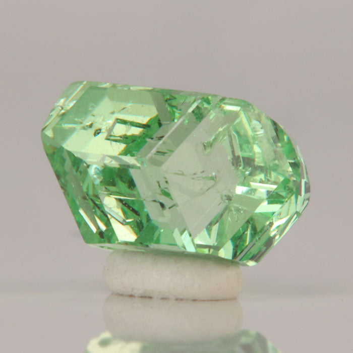 garnet crystal mint green natural