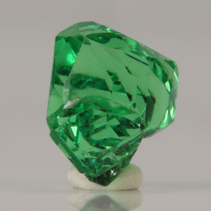tsavorite green garnet