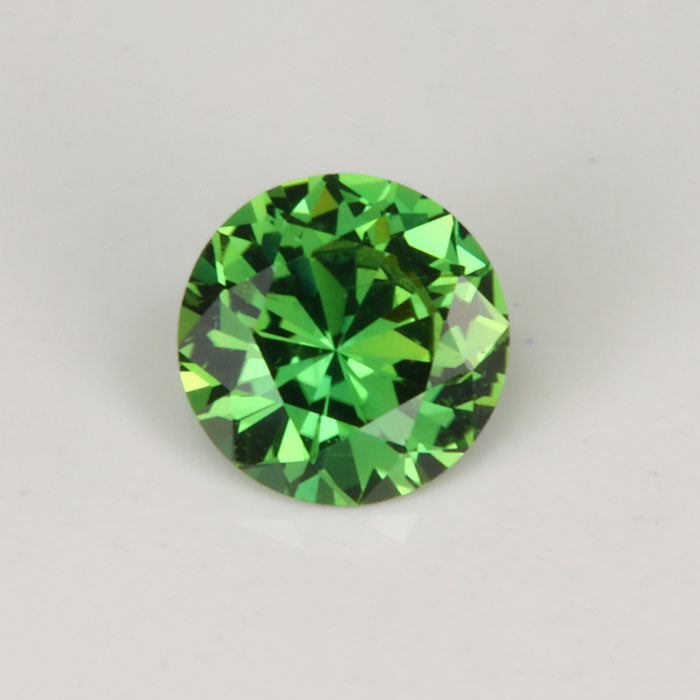 green sapphire round gemstone