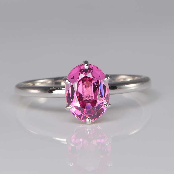 oval cut mahenge garnet ring