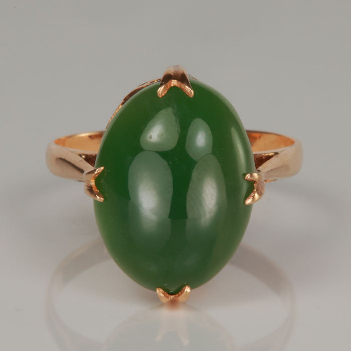 yellow gold green jade estate ring