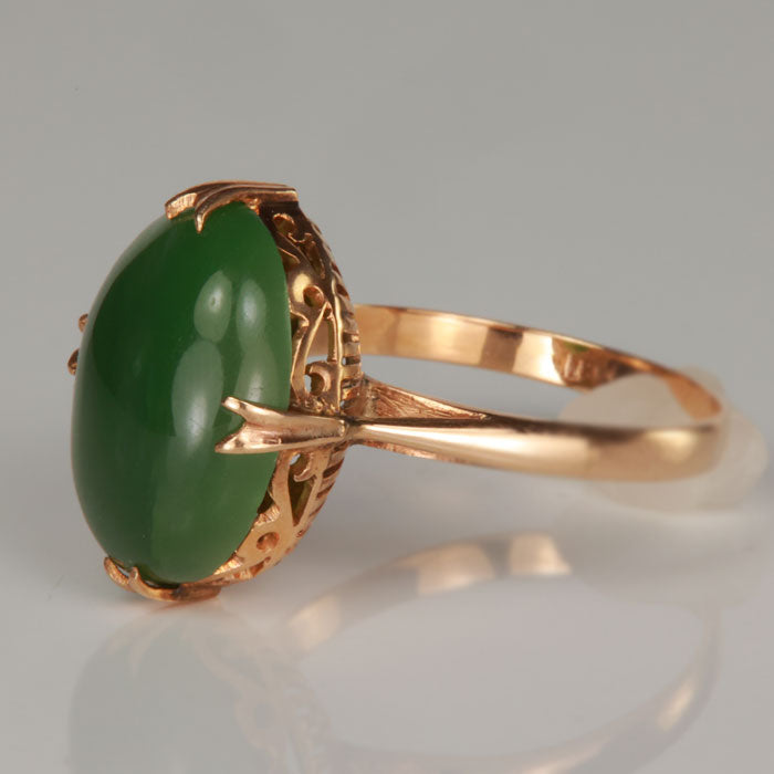 estate jade and gold ring