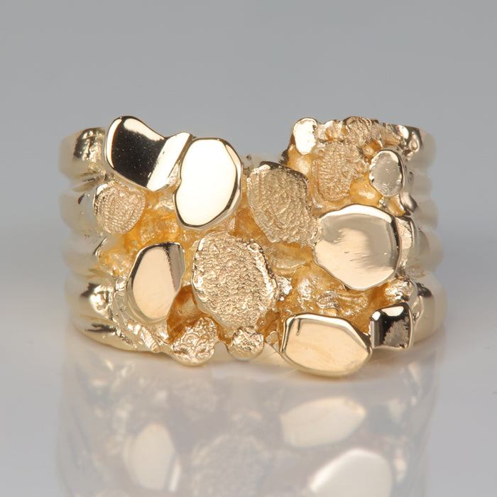 Yellow gold estate nugget style ring