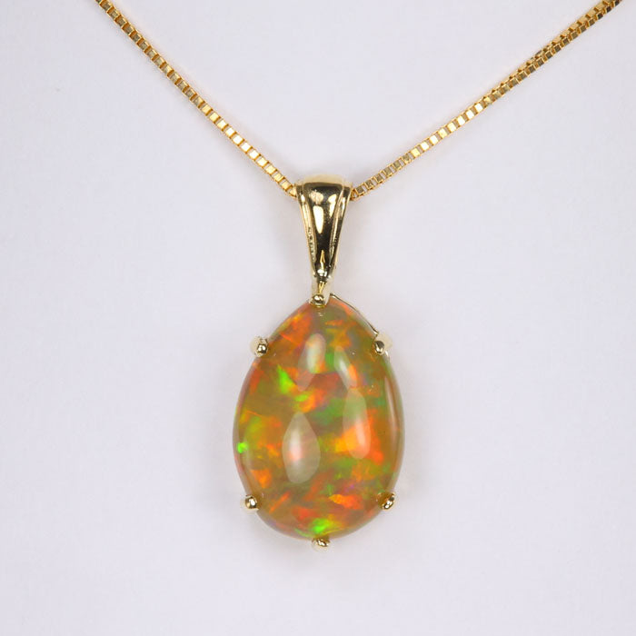 opal yellow gold pendant pear shape