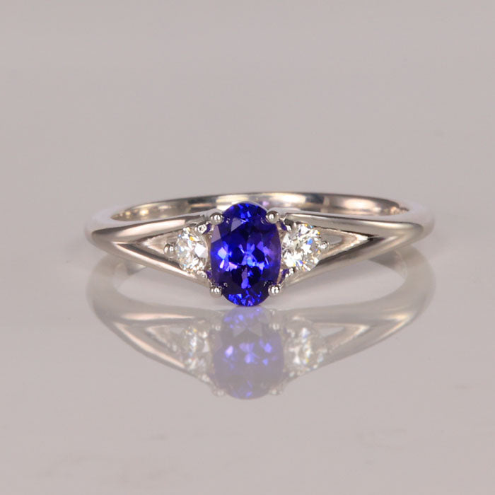 oval sapphire purple color white gold diamonds