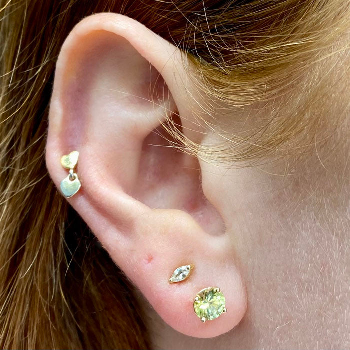 montana sapphire stud earrings 