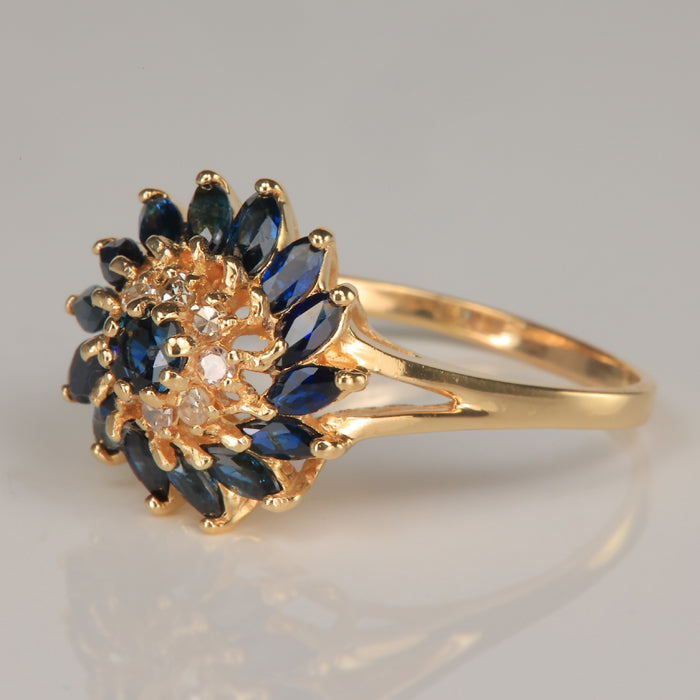 estate ring in yellow gold with sapphires and diamonds