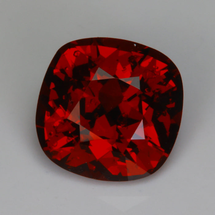 red chrome pyrope gemstone square cushion cut
