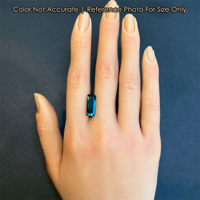 size of tourmaline gemstone on hand