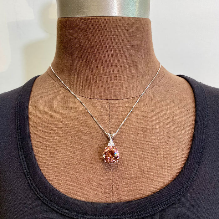 tourmaline gemstone pendant in white gold with diamonds