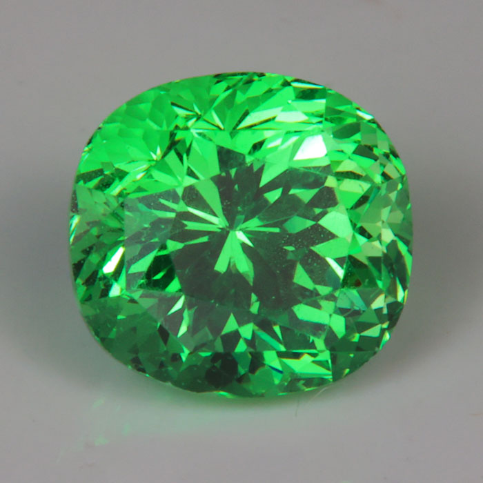 tsavorite garnet gemstone oval cushion cut green color