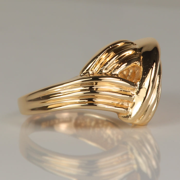 yellow gold ring with knot design