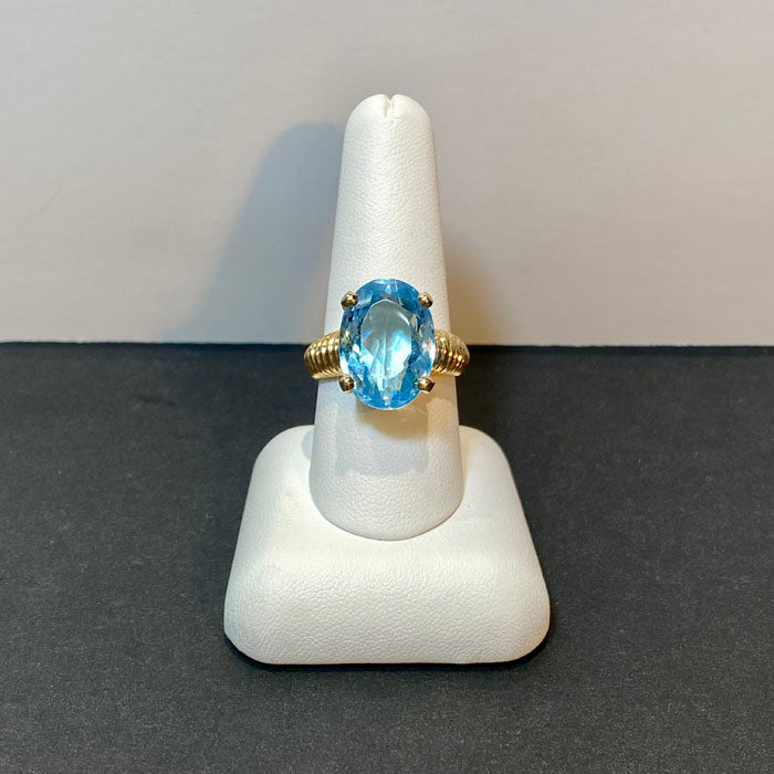 14k yellow gold blue topaz ring