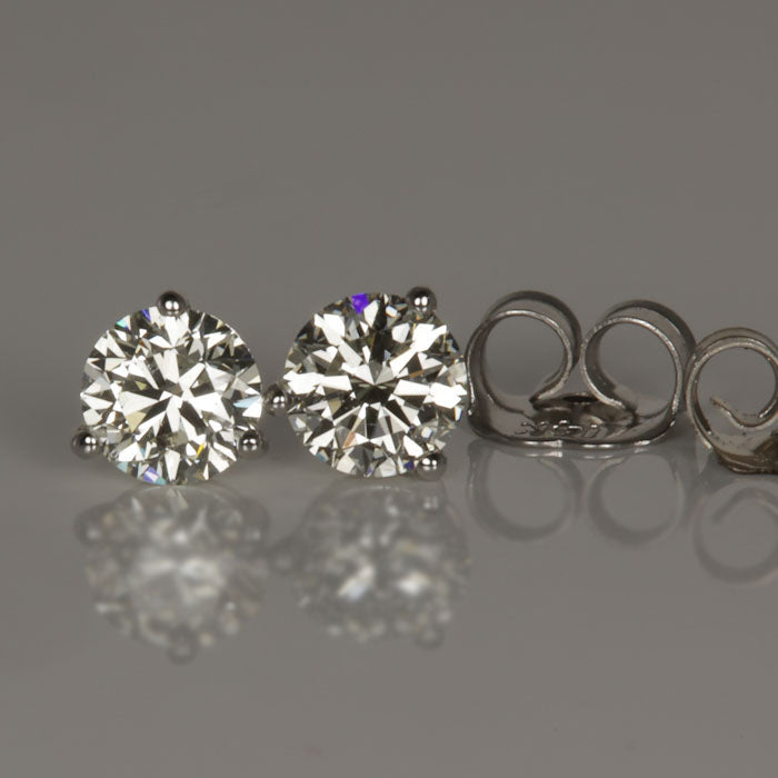 14k white gold diamond earrings