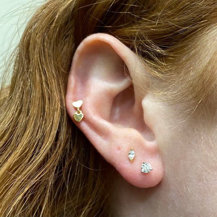 14k white gold diamond earring