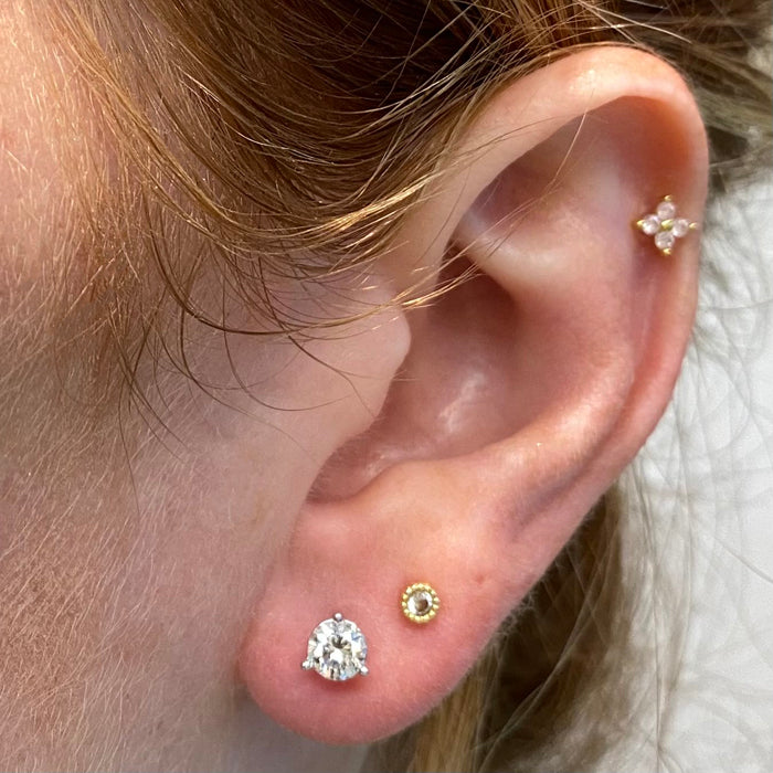 white gold diamond stud earrings