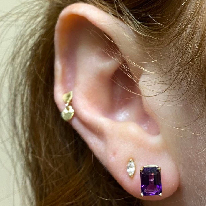 amethyst stud earrings yellow gold
