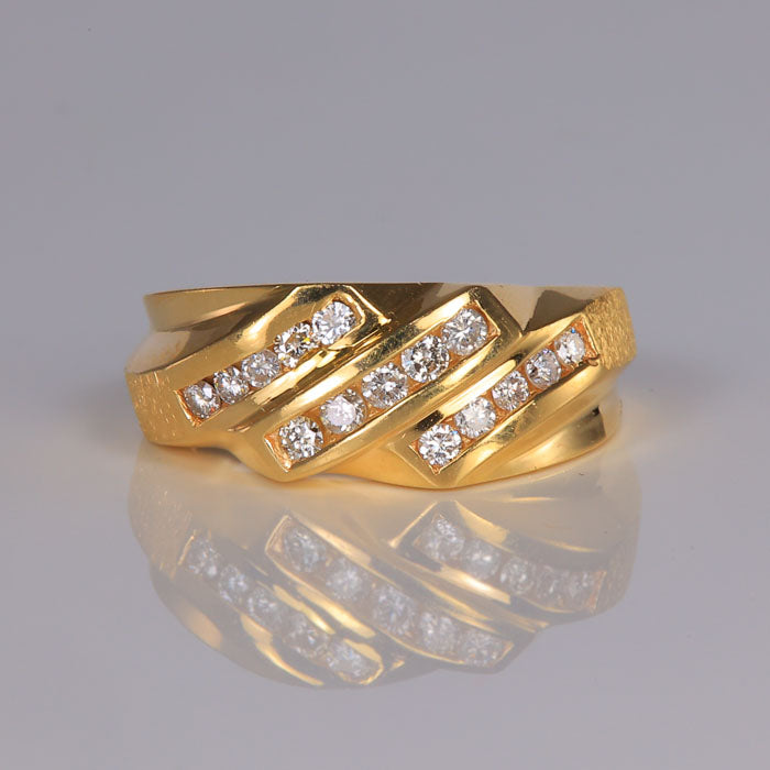 yellow gold ring with diamonds mens
