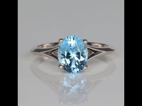 Platinum Aquamarine Solitaire Ring 1.77 Carats