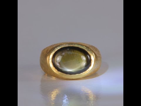 14K Yellow Gold Genuine Black Star Sapphire Ring 5.00 Carats