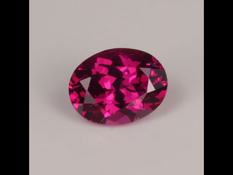 Oval Rhodolite Garnet 2.00 Carats