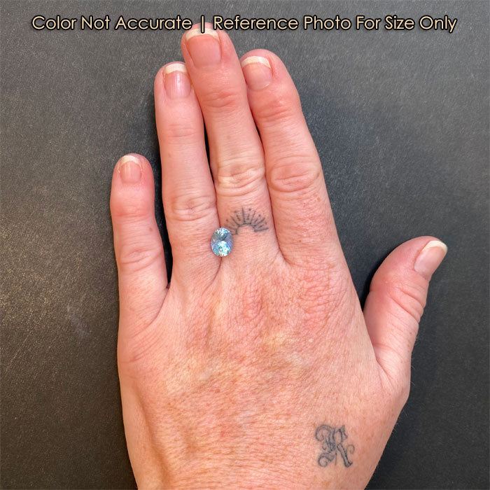 oval cut aquamarine gemstone
