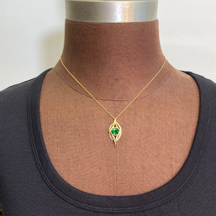 tsavorite garnet diamond pendant yellow gold