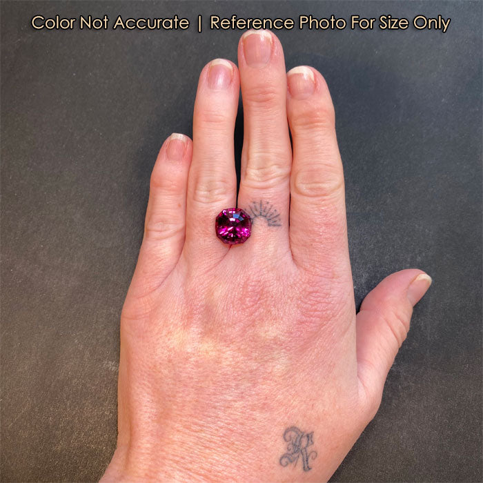 umbalite garnet gem size to hand