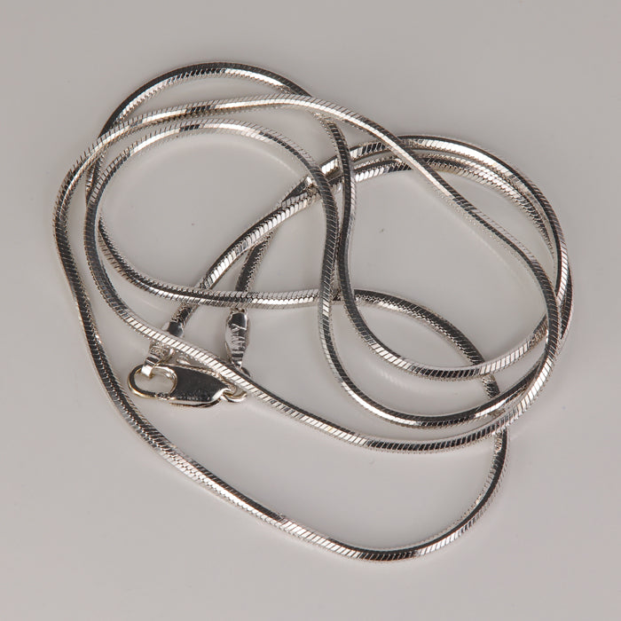 estate snake chain in white gold