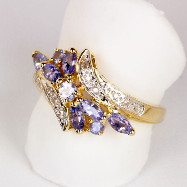 Estate Tanzanite and diamond Ring