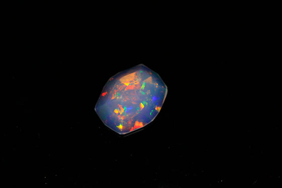 Vivid Colors Faceted Cushion Welo Opal Gemstone 5.66 Carats