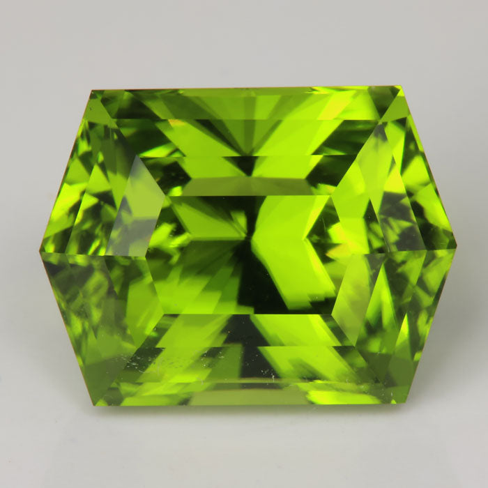 Hexagon Barion Cut Peridot Gemstone
