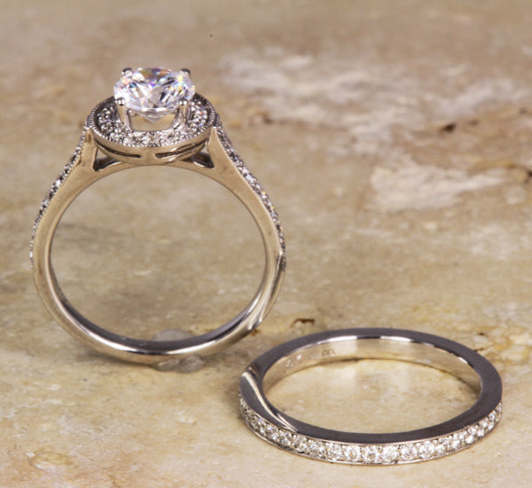 Ladies' Diamond Engagement Ring