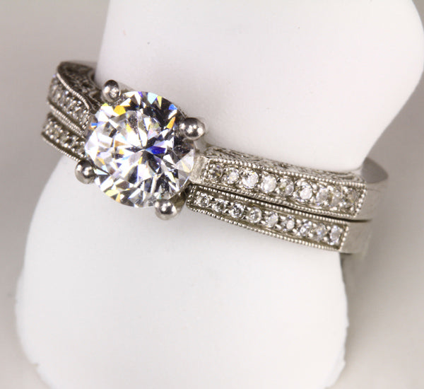 Ladies' Diamond Round Brilliant Diamond Engagement Set