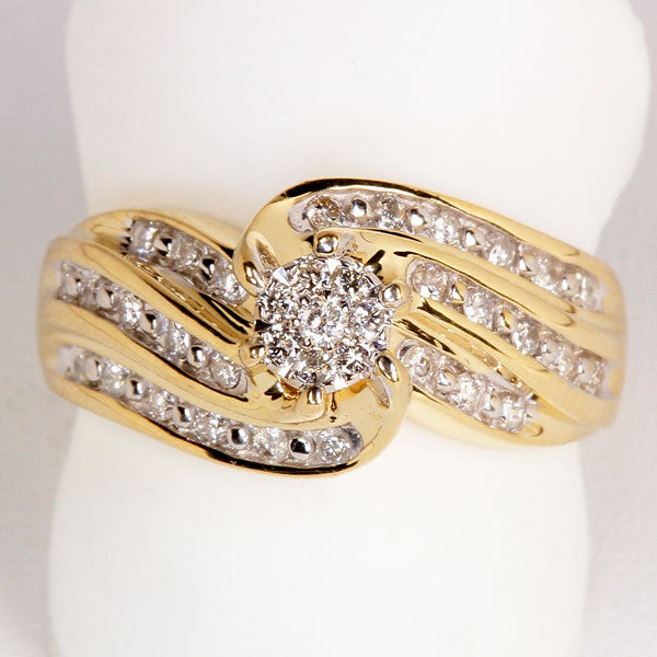 Estate Ring With Diamonds