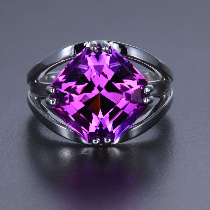 14K White Gold Square Cushion Amtheyst Ring 9.07 Carats