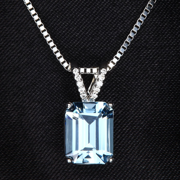 Aquamarine Pendant with Diamond Bail