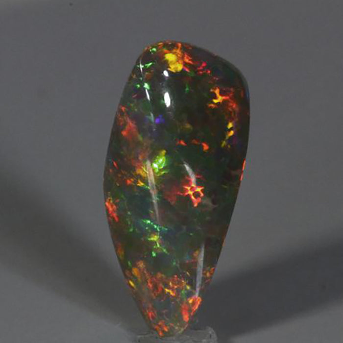 moriarty&#39;s gem art Black With Vivid Colors Freeform Welo Opal Gemstone 5.09 Carats