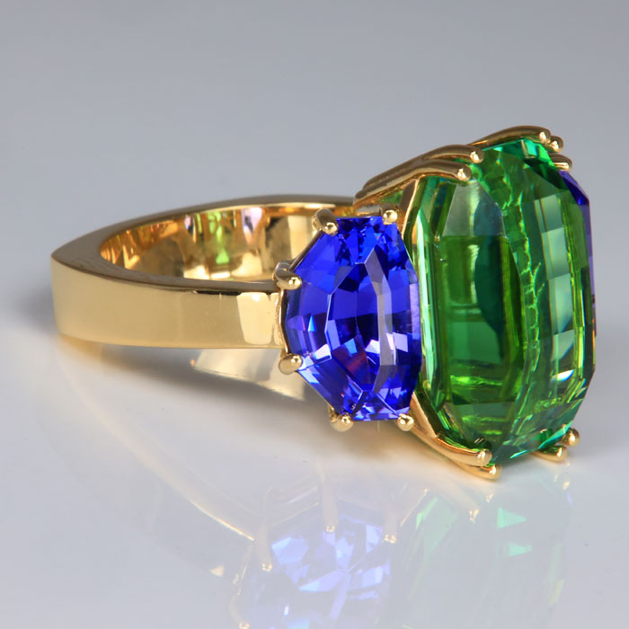 18K Yellow Gold Tourmaline and Tanzanite Ring 12.12 Carats