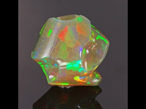 Rainbow Color Sculptured Opal Gemstone 25.92 Carats