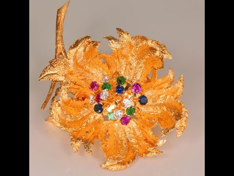 18 Karat Yellow Gold Articulated Pin