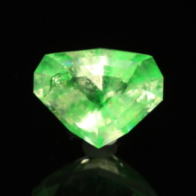 Hyalite Opal: The Real Kryponite?